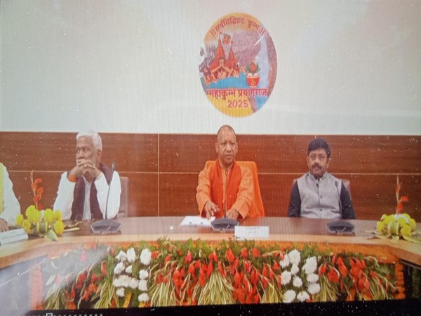 up-cm-yogi-adityanath-reviews-mahakumbh-2025-preparations-in-prayagraj