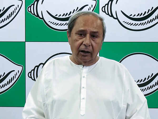 naveen-patnaik-writes-to-chhattisgarh-cm-over-detention-of-odisha-panchayat-raj-representatives