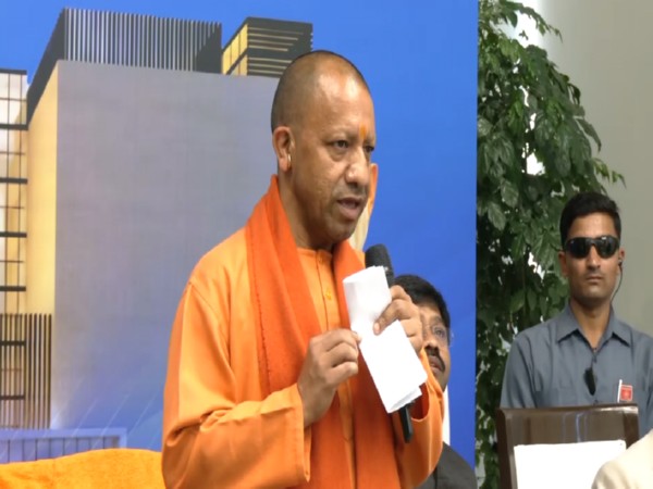 33-sectoral-policies-for-ease-of-doing-business-cm-yogi-adityanath-inaugurates-sifi-data-centre-in-greater-noida