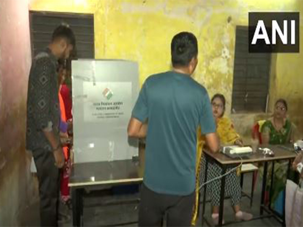 voting-begins-for-chhattisgarh-urban-body-polls