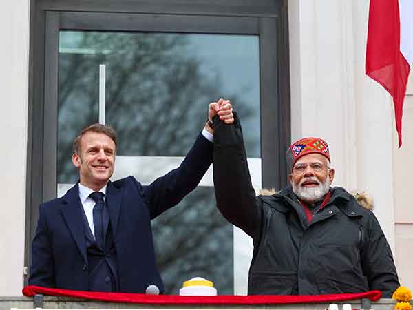 pm-modi-holds-bilateral-talks-with-macron-france-agrees-to-host-10-indian-startups