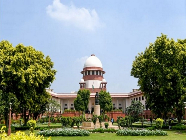 sc-refuses-to-entertain-pil-seeking-probe-into-hathras-stampede-by-expert-committee