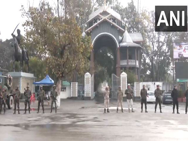 security-tightened-in-imphal-after-presidents-rule-imposed-in-manipur