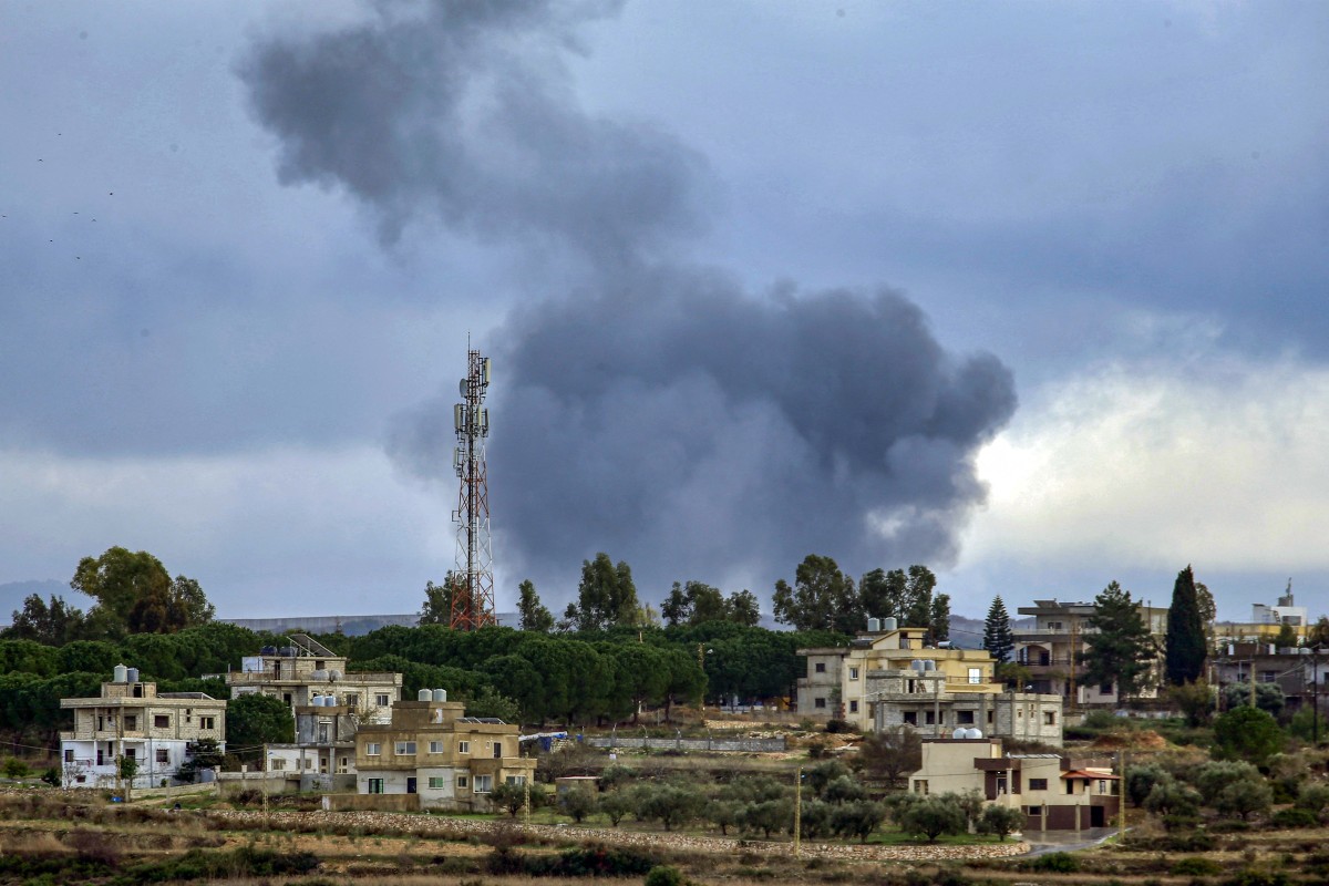 israeli-forces-strike-hezbollah-bases-in-lebanon