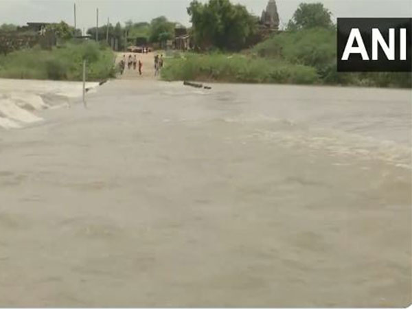 rajasthan-42-students-stranded-at-school-as-bridge-connecting-their-school-with-village-gets-flooded