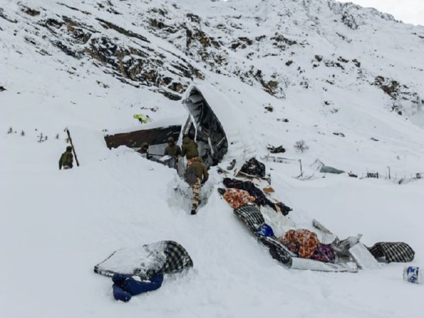 uttarakhand-avalanche-50-bro-workers-rescued-4-dead-search-continues-for-missing