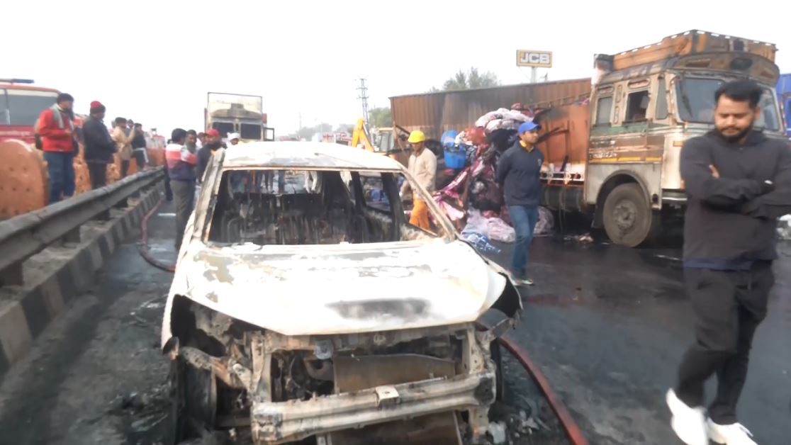 Seven dead, dozens Injured in massive fire after truck carrying chemicals collides with tanker in Jaipur