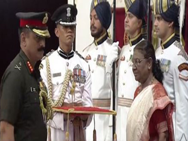 president-murmu-confers-94-distinguished-service-awards
