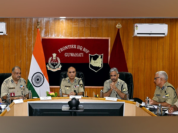 additional-director-general-bsf-reviews-security-scenario-of-guwahati-frontier