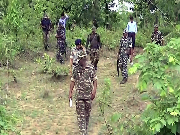 Chhattisgarh: Two Naxals killed in encounter with security forces, 1 DRG personnel killed