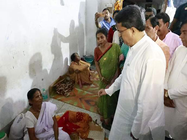 tripura-cm-manik-saha-urges-public-support-in-flood-relief-efforts