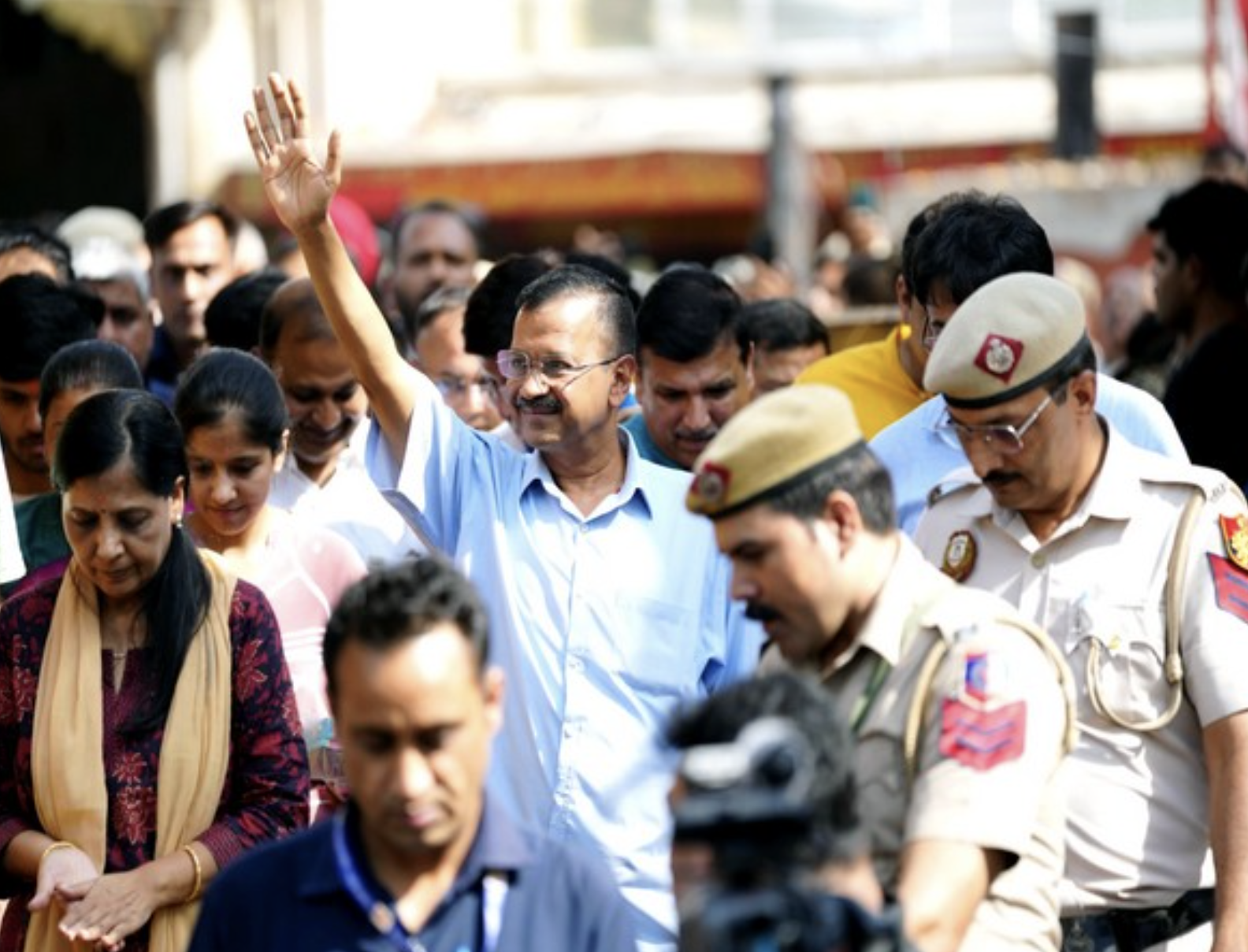 cbi-formally-arrests-arvind-kejriwal-in-the-excise-policy-case
