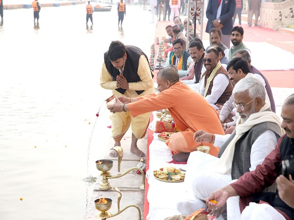 an-opportunity-for-prayagraj-to-shine-in-hospitality-up-cm-yogi-on-mahakumbh-2025