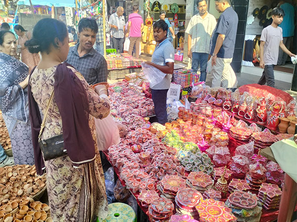 guwahati-celebrates-festivities-of-kali-puja-and-diwali