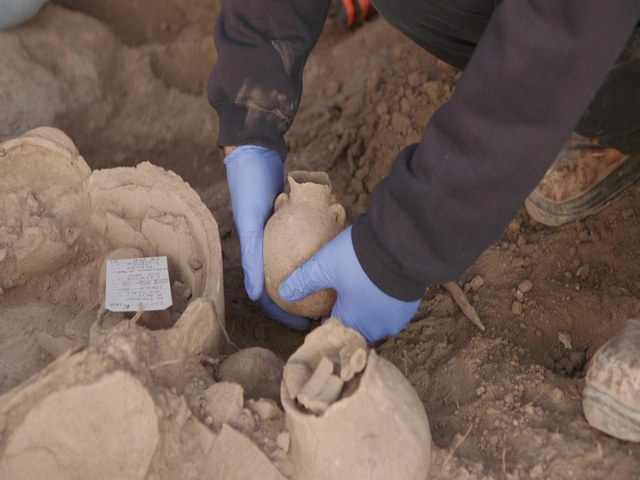 israels-earliest-public-building-archaeologists-uncover-possible-bronze-age-temple