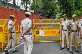 candidates-suffering-with-colour-vision-cannot-be-recruited-in-delhi-police-delhi-hc