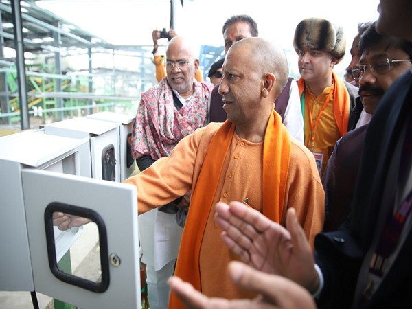 up-cm-yogi-adityanath-visits-prayagraj-for-5th-time-in-a-month-reviews-preparations-for-mahakumbh-2025