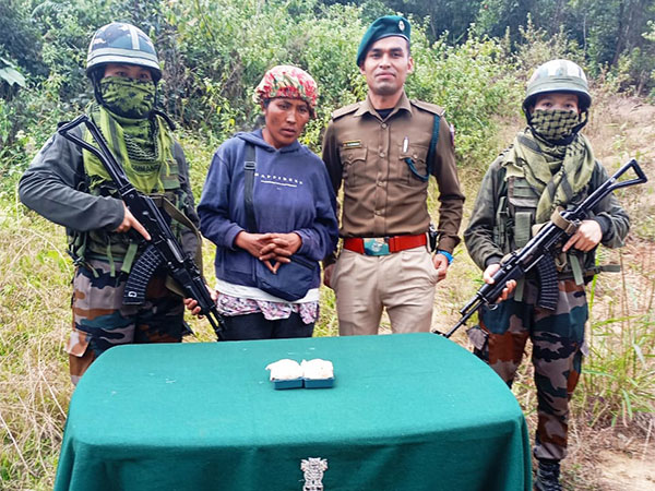 Mizoram: Assam Rifles with Excise and Narcotics Department seize heroin worth INR 15 lakh