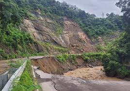 at-least-5-killed-in-landslide-hit-nh-29-in-nagaland- 