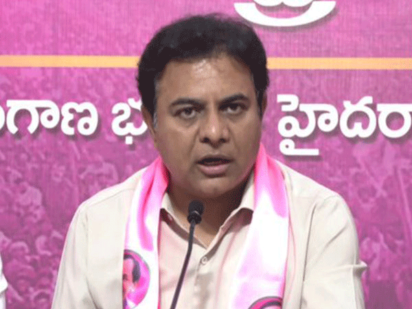 brss-k-t-rama-rao-acccuses-cm-reddy-of-revealing-wrong-data-about-deaths-due-to-telangana-floods