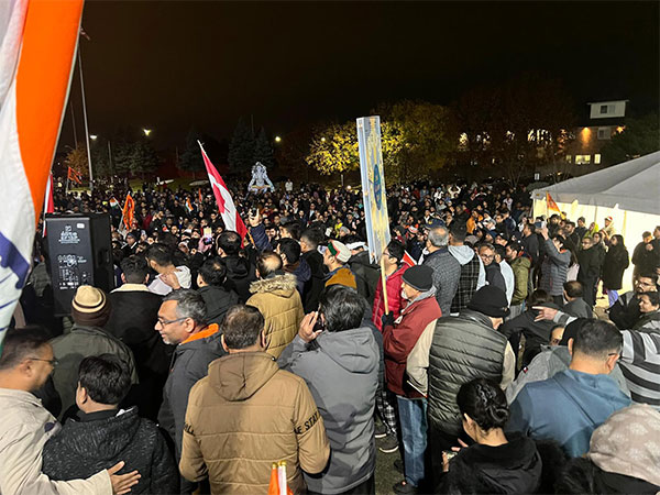 brampton-thousands-take-out-solidarity-rally-against-attacks-on-hindu-temples-in-canada