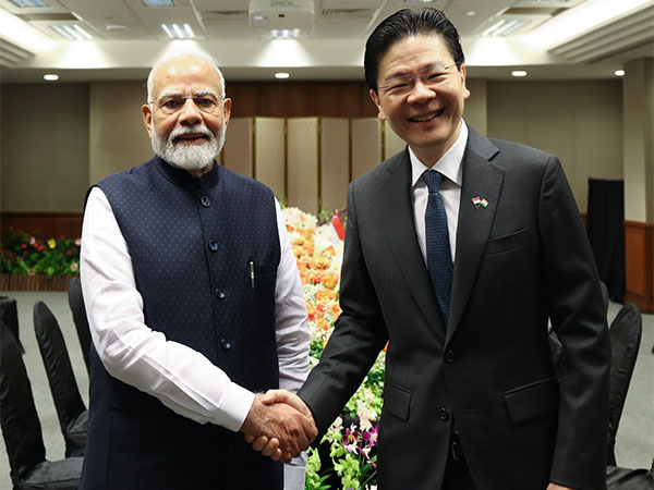 india-singapore-elevate-relations-to-comprehensive-strategic-partnership-agree-to-expand-trade-investment