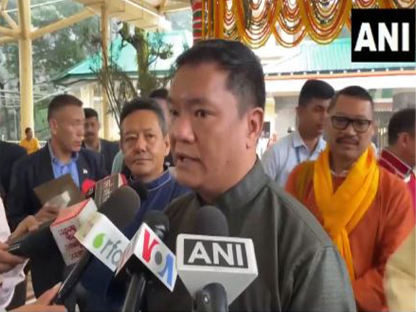 arunachal-cm-pema-khandu-visits-mcleodganj-to-participate-in-special-prayers-for-long-life-of-dalai-lama