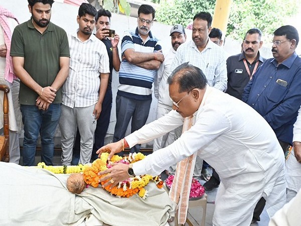 Chhattisgarh CM Vishnu Deo Sai condoles Demise of Former Rajya Sabha MP Gopal Vyas