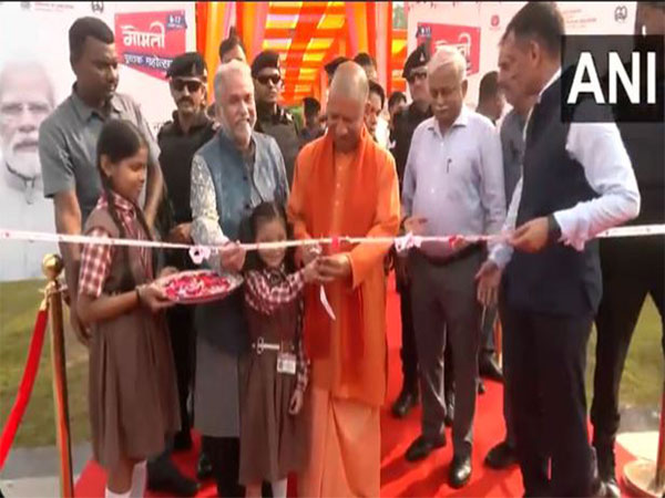 uttar-pradesh-cm-yogi-adityanath-inaugurates-third-edition-of-nbt-indias-anushthan-gomti-book-festival-2024