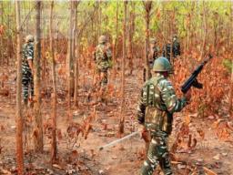 Chhattisgarh: Firefight underway between security forces and Naxals at Kanker-Naray ..