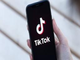 Trump asks US Supreme Court to halt ban on TikTok