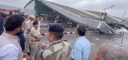Congress, BJP indulge in blame game after canopy in Delhi Airport Terminal 1 collap..